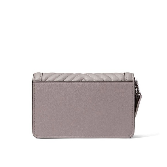 The Victoria Tech Wristlet - Picture 3 of 7